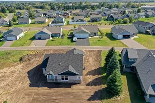 260 Spring St, Osceola, WI 54020 - Photo 14