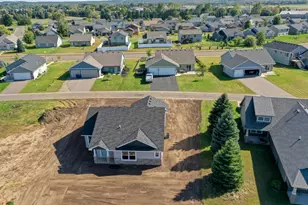 260 Spring St, Osceola, WI 54020 - Photo 14