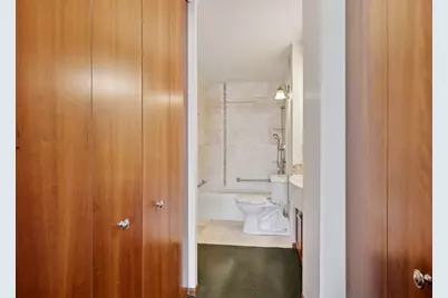 1920 S 1st Street #1502, Minneapolis, MN 55454 - Photo 18