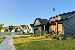 2015 Erie Dr, Northfield, MN 55057 - Photo 44