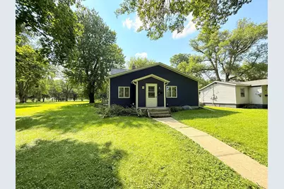 709 Kingman Street, Montevideo, MN 56265 - Photo 1