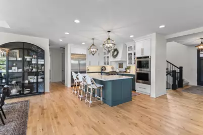 5690 Zanzibar Lane N, Plymouth, MN 55446 - Photo 8