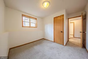 1002 Pleasant View Ct NW, Isanti, MN 55040 - Photo 34