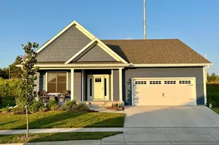 2019 Erie Dr, Northfield, MN 55057 - Photo 14