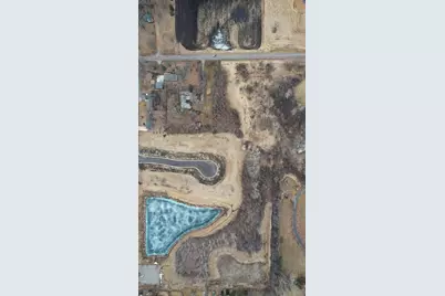 205 10th Avenue NE, Hutchinson, MN 55350 - Photo 2