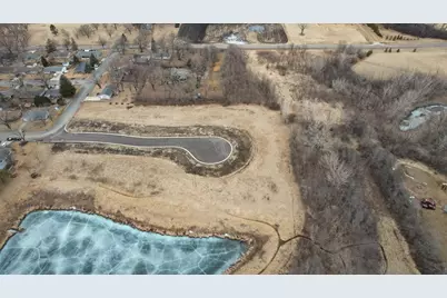 215 10th Avenue NE, Hutchinson, MN 55350 - Photo 6