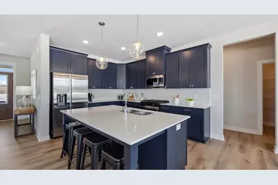 1513 Creekwood Drive, New Richmond, WI 54017 - Photo 10