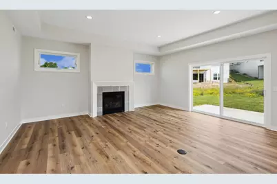 704 Kraewood Drive, Northfield, MN 55057 - Photo 8