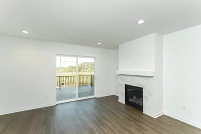 1113 Century Village Lane NE, Rochester, MN 55906 - Photo 8