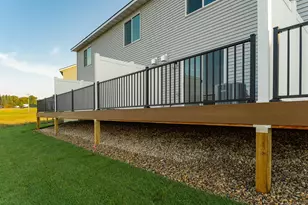 1105 Century Village Ln NE, Rochester, MN 55906 - Photo 4