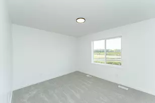 1109 Century Village Ln NE, Rochester, MN 55906 - Photo 14