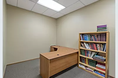 250 2nd Avenue S #205, Minneapolis, MN 55401 - Photo 24