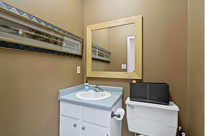 250 2nd Avenue S #205, Minneapolis, MN 55401 - Photo 12