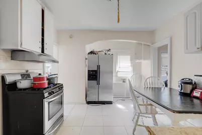 918 Queen Avenue N, Minneapolis, MN 55411 - Photo 8