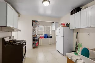 918 Queen Ave N, Minneapolis, MN 55411 - Photo 12