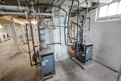 918 Queen Avenue N, Minneapolis, MN 55411 - Photo 44