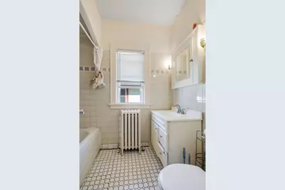 918 Queen Avenue N, Minneapolis, MN 55411 - Photo 30