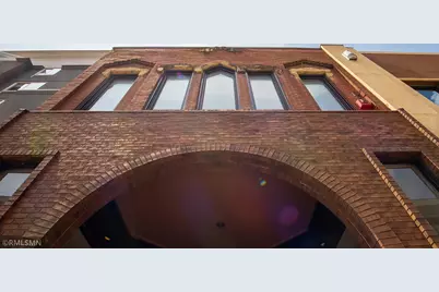 211 Broadway Avenue S, Rochester, MN 55904 - Photo 1