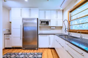 5224 W 70th St, Edina, MN 55439 - Photo 10