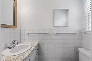 5224 W 70th St, Edina, MN 55439 - Photo 14