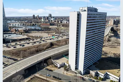 1920 S 1st Street #2302, Minneapolis, MN 55454 - Photo 1