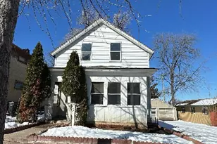 301 George St W, Saint Paul, MN 55107 - Photo 1