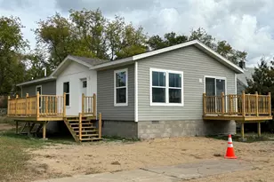 229 2nd St NE, Cass Lake, MN 56633 - Photo 1