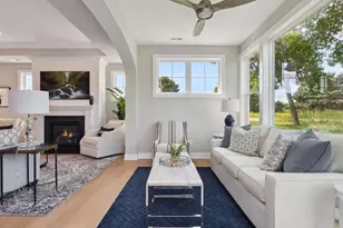 3725 Queensland Ln N, Plymouth, MN 55446 - Photo 8