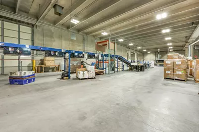 945 Industrial Drive S, Sauk Rapids, MN 56379 - Photo 14