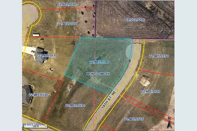 1007 14th Street NE, Montgomery, MN 56069 - Photo 1