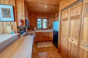 1920 Grindstone Is, International Falls, MN 56649 - Photo 8