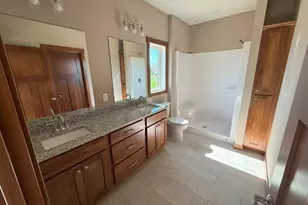 1306 18th St NE, Austin, MN 55912 - Photo 12