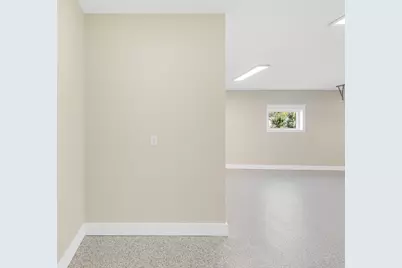 2700 Hanson Avenue, Faribault, MN 55021 - Photo 8