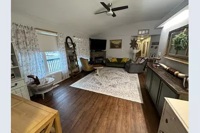 306 7th Street SW, Roseau, MN 56751 - Photo 12