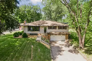 16170 Westgate Ln, Eden Prairie, MN 55344 - Photo 46