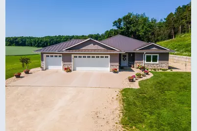 26369 Cherokee Road, Saint Charles Twp, MN 55972 - Photo 1