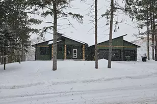 707 Shryer Ave W, Roseville, MN 55113 - Photo 1