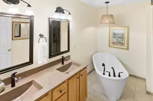 6708 Chadwick Dr, Savage, MN 55378 - Photo 16