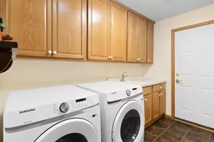 6708 Chadwick Dr, Savage, MN 55378 - Photo 18