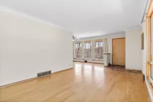 3337 Jidana Ln, Minnetonka, MN 55345 - Photo 6