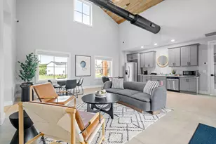 6997 Angela Trl, Inver Grove Heights, MN 55077 - Photo 14