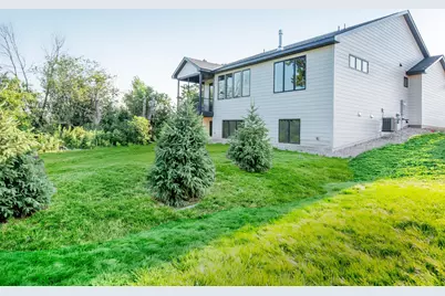 9001 62nd Street S, Cottage Grove, MN 55016 - Photo 4