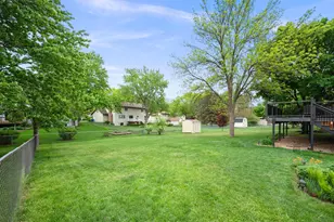 10517 Aquila Ave S, Bloomington, MN 55438 - Photo 26