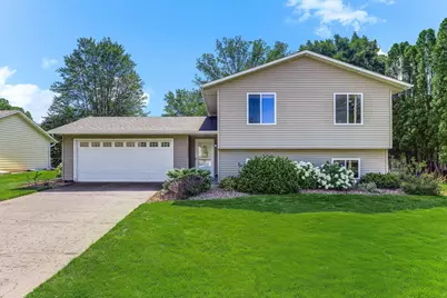 10517 Aquila Avenue S, Bloomington, MN 55438 - Photo 24