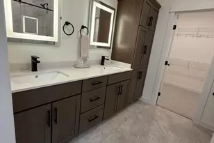 5889 41st St S, Fargo, ND 58104 - Photo 18