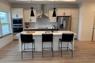 5889 41st St S, Fargo, ND 58104 - Photo 6