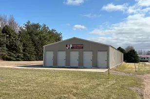 202 7th Ave S, Lakefield, MN 56150 - Photo 1