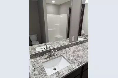 1312 18th Street NE, Austin, MN 55912 - Photo 12