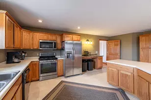 34506 Pleasant Point Dr, Homer Twp, MN 55987 - Photo 10