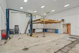 24975 Mower Freeborn Rd, Austin, MN 55912 - Photo 14